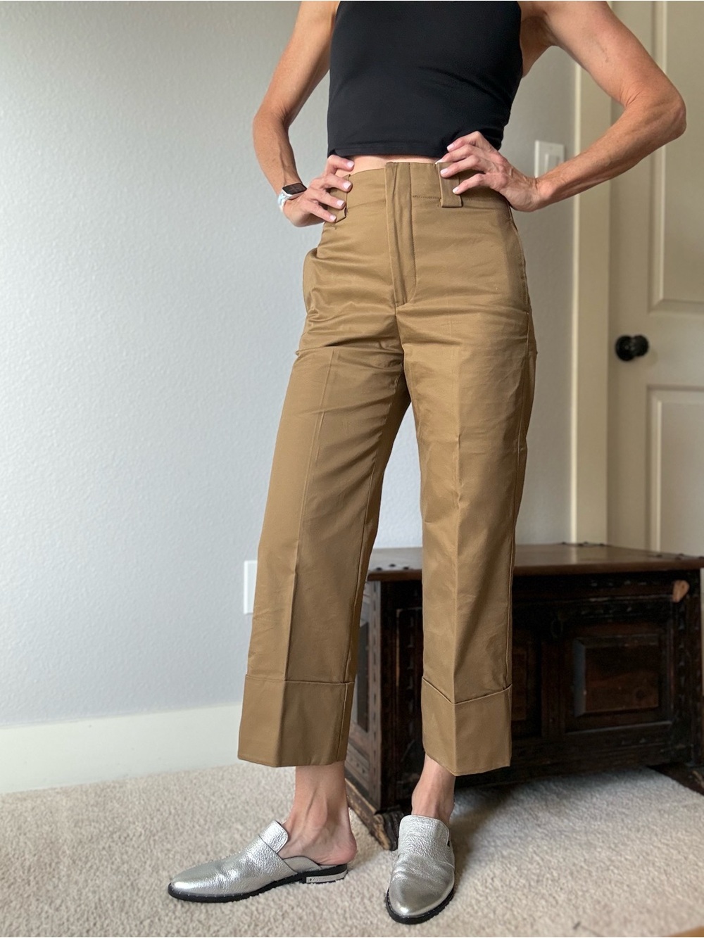 Zara Turned Up Cuff trousers sz XS - perfect condition